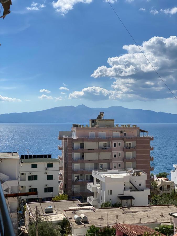 Noar Apartment Sarandë Exteriör bild